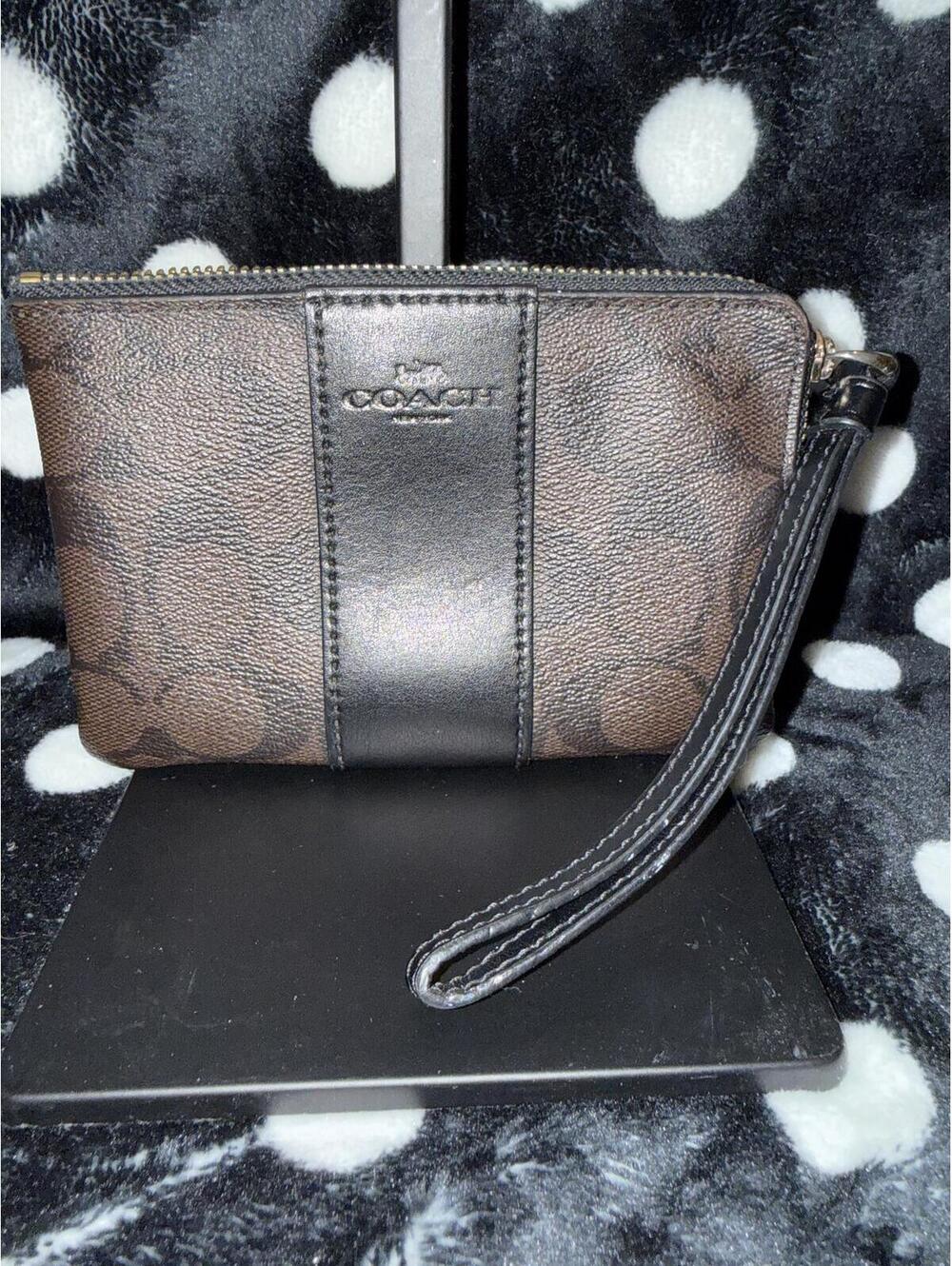 Coach Signature Brown Leather Wristlet EUC